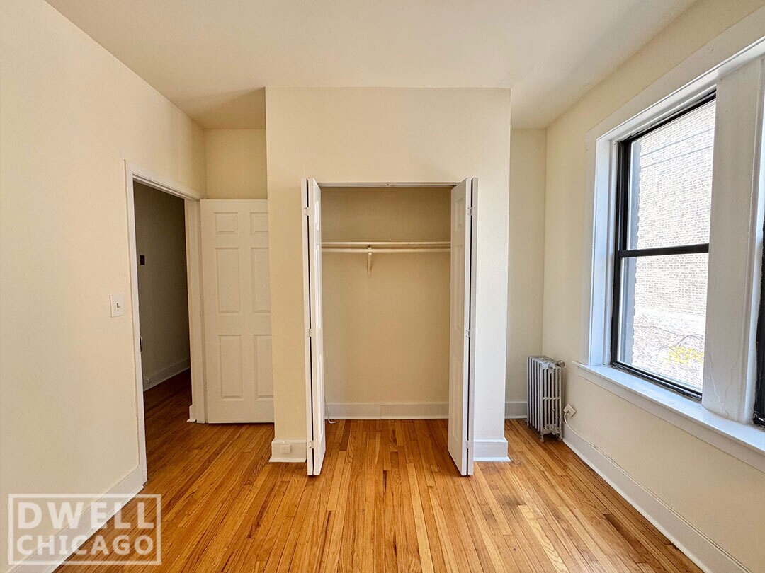 Building Photo - 1518 N Kedzie Ave
