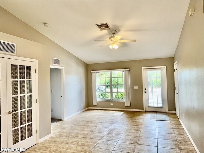 Building Photo - 6016 Lindbrook Ave