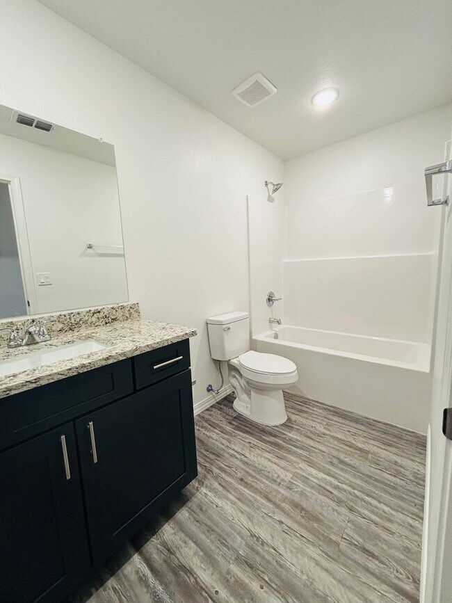 Building Photo - 2629 Aldrich Rd