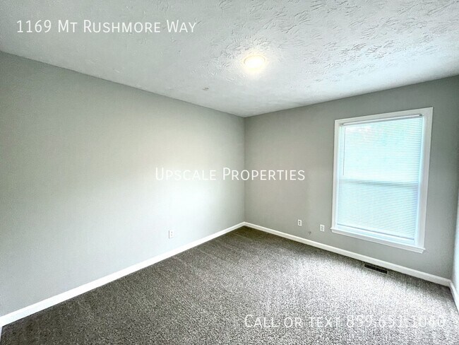 Building Photo - 1169 Mt Rushmore Way