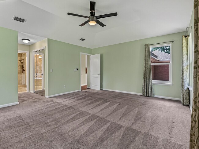 Building Photo - 6326 Glasgow Dr