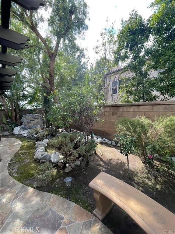 Building Photo - 21 Habitat