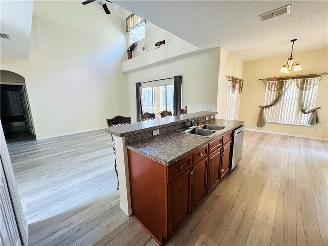 Building Photo - 1218 Winding Willow Ct