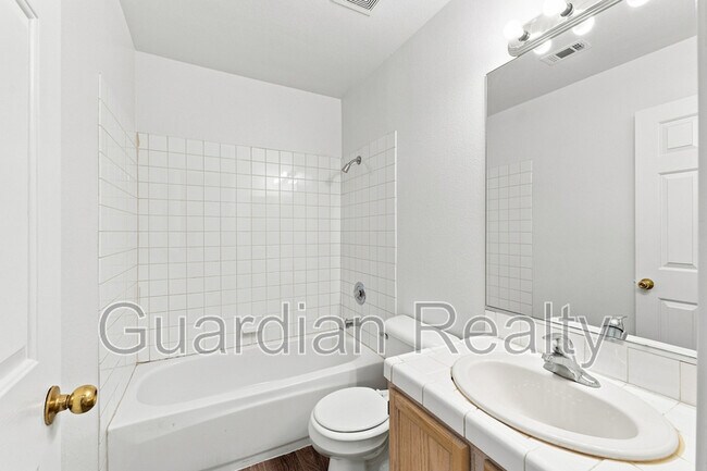 Building Photo - 3676 Renovah St