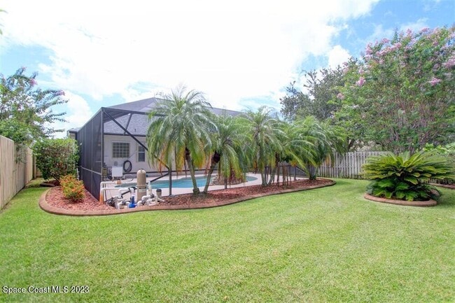 Building Photo - 1648 Kestrel Ct