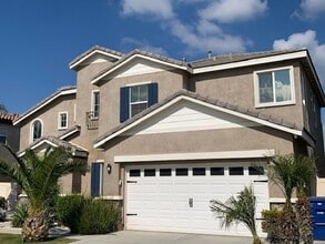Building Photo - 3-Bedroom | 2.5 Bathroom Home with Solar, ...