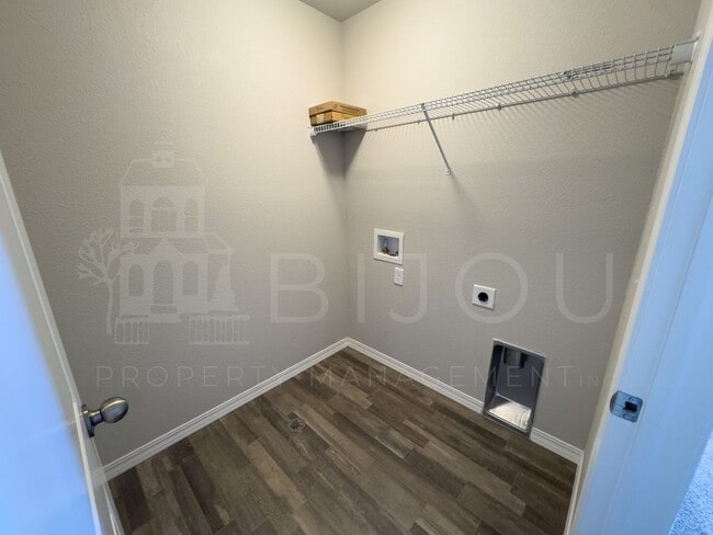 Building Photo - Beautiful 3 Bedroom New Build