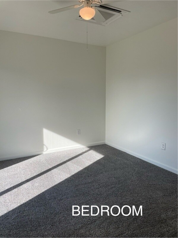 Building Photo - 2505 Delaware St