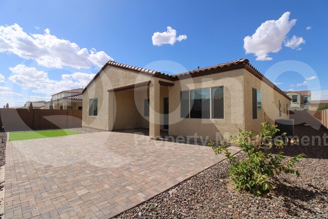Building Photo - 3859 East Fiesta Flower Lane