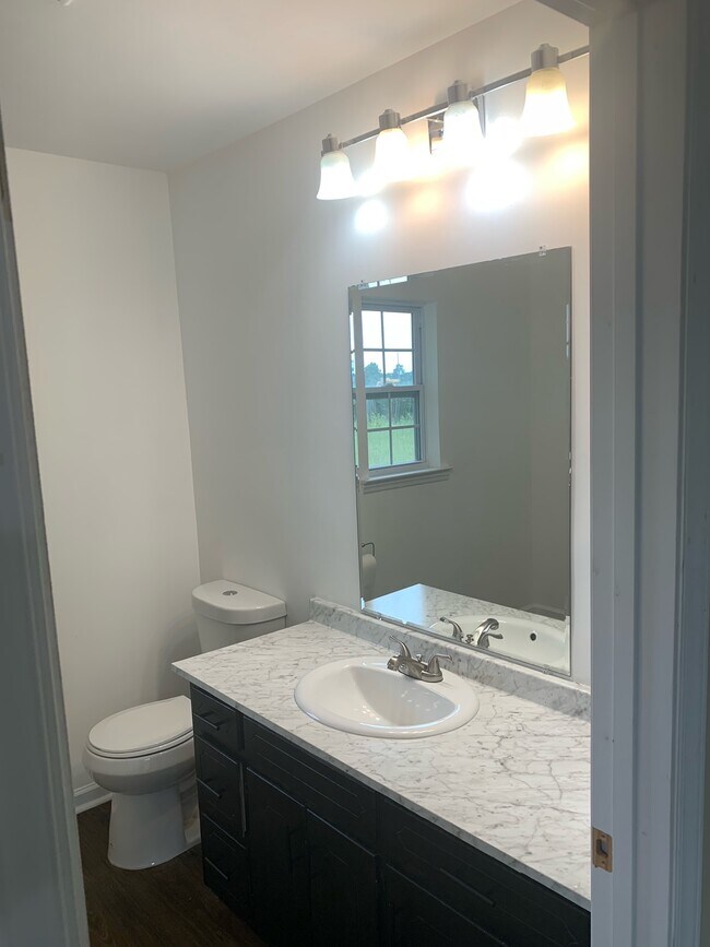 Building Photo - 145 Sally Hill Cir