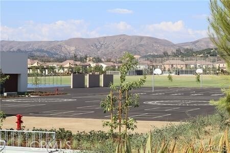 Building Photo - 141 Damsel