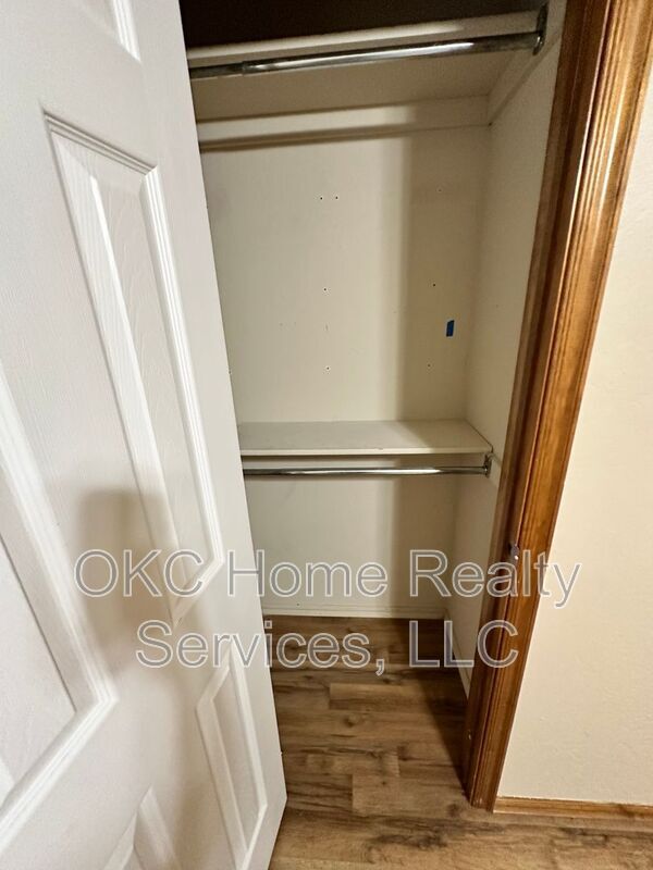 Building Photo - 1306 SW 25th Street