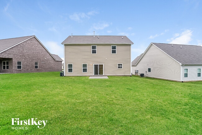 Building Photo - 357 Lola Ln