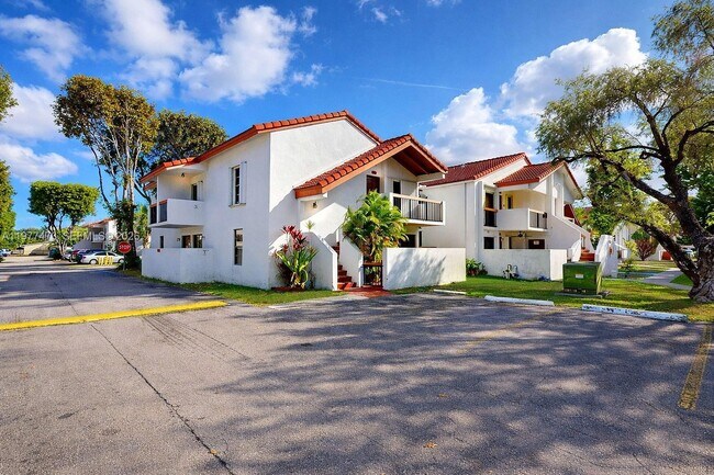 Building Photo - 7525 SW 153rd Pl