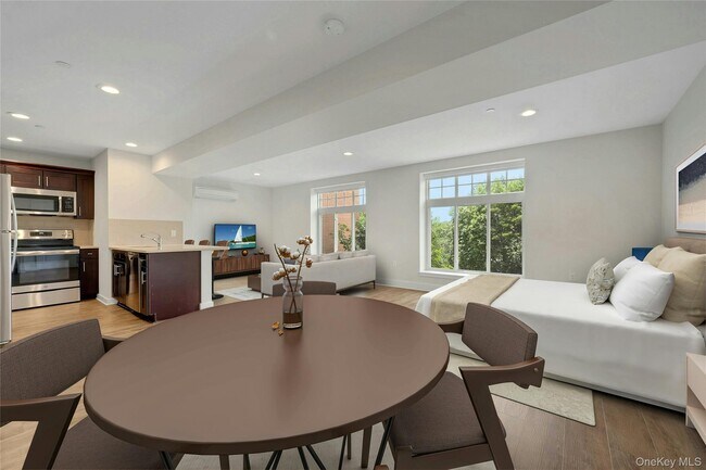 Building Photo - 40 Jackson Ave