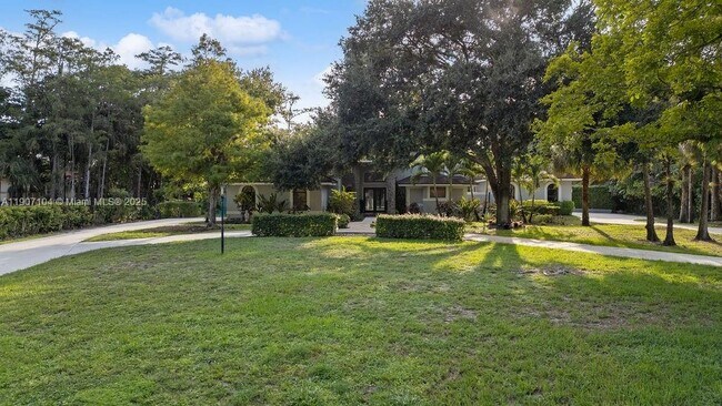 Building Photo - 5831 NW 81st Terrace