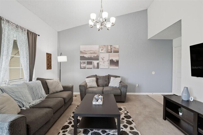 Building Photo - 4684 Pembrook Pl