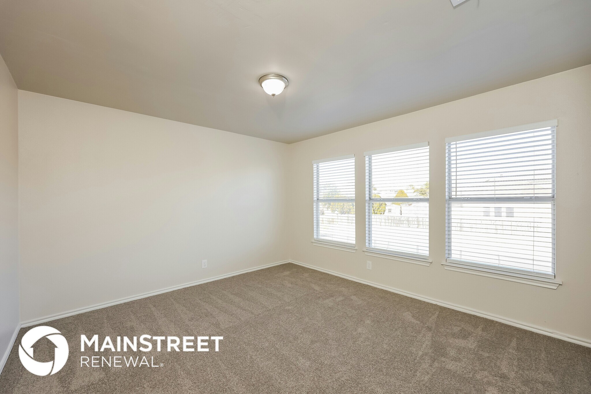 Building Photo - 8042 Chestnut Ash Dr