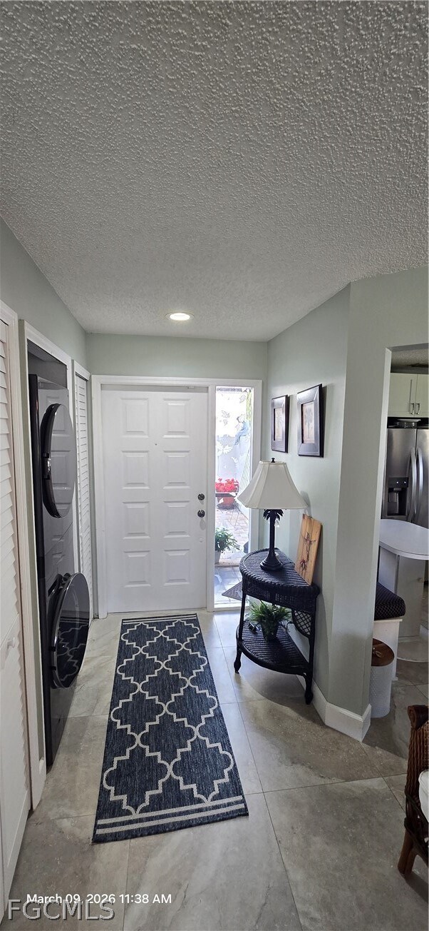 Building Photo - 9595 Halyards Ct