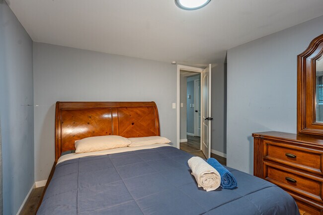 Building Photo - 173 Mountainview Rd