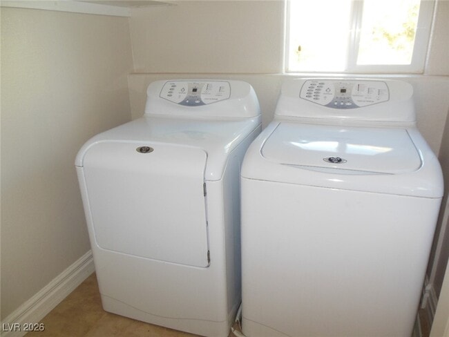 Building Photo - 334 Cart Crossing Way