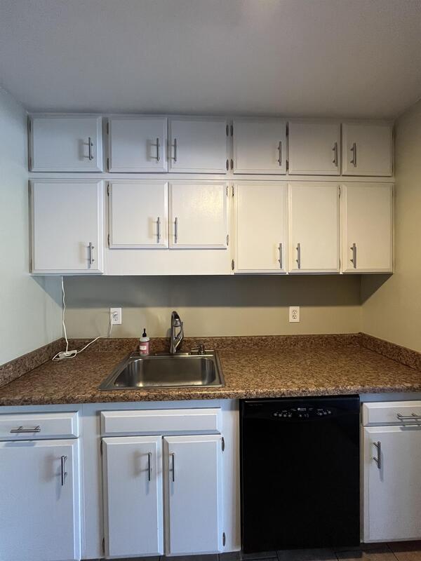 Building Photo - 710 E 200 S