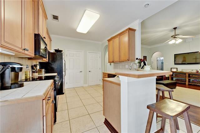 Building Photo - 70350 Petit Rd