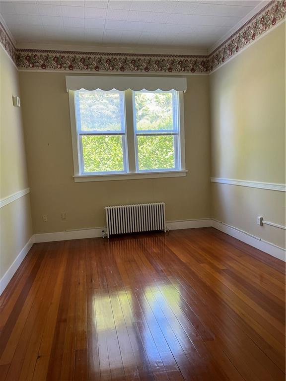 Building Photo - 167 Coggeshall Ave