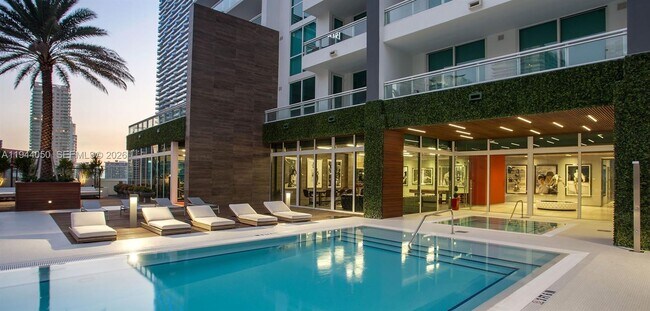 Building Photo - 1080 Brickell Ave