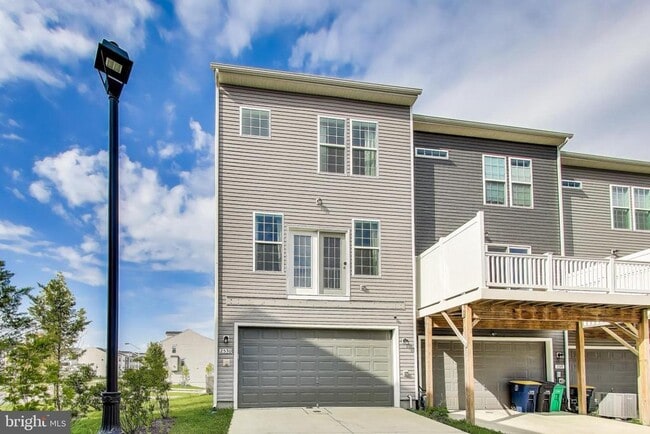 Building Photo - 2530 Lanham Hill Cir