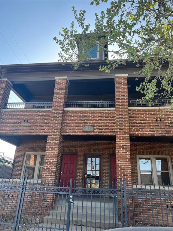 Building Photo - 2515 N Douglas Ave