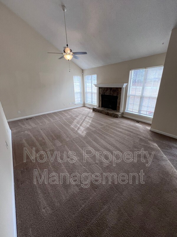 Building Photo - 81 Abbottsford Drive