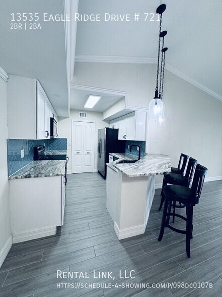 Building Photo - 13535 Eagle Ridge Dr