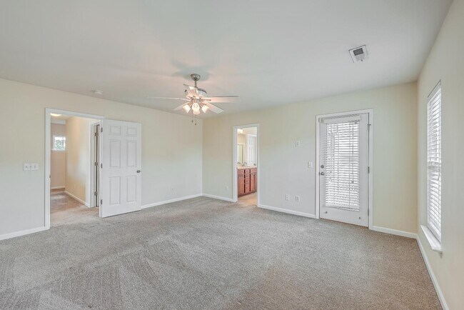 Building Photo - 230 Cameron St