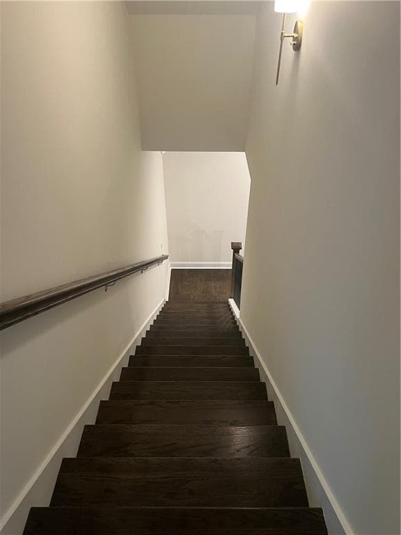 Building Photo - 443 Mary St SW