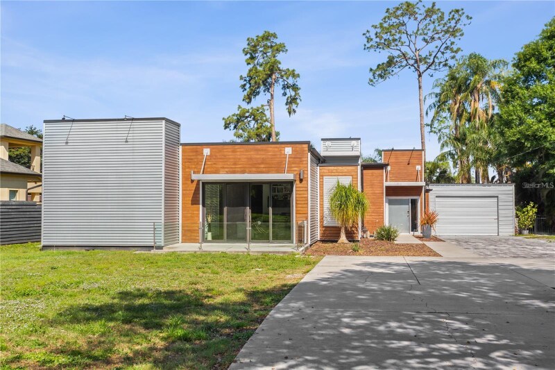 Primary Photo - 11734 Lake Willis Dr