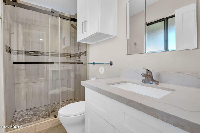 Building Photo - 8234 E Heatherbrae Ave