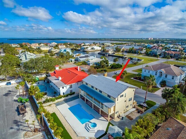 Building Photo - 5521 W Shr Dr