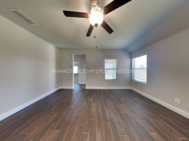 Building Photo - 1132 Red Hawk Ln