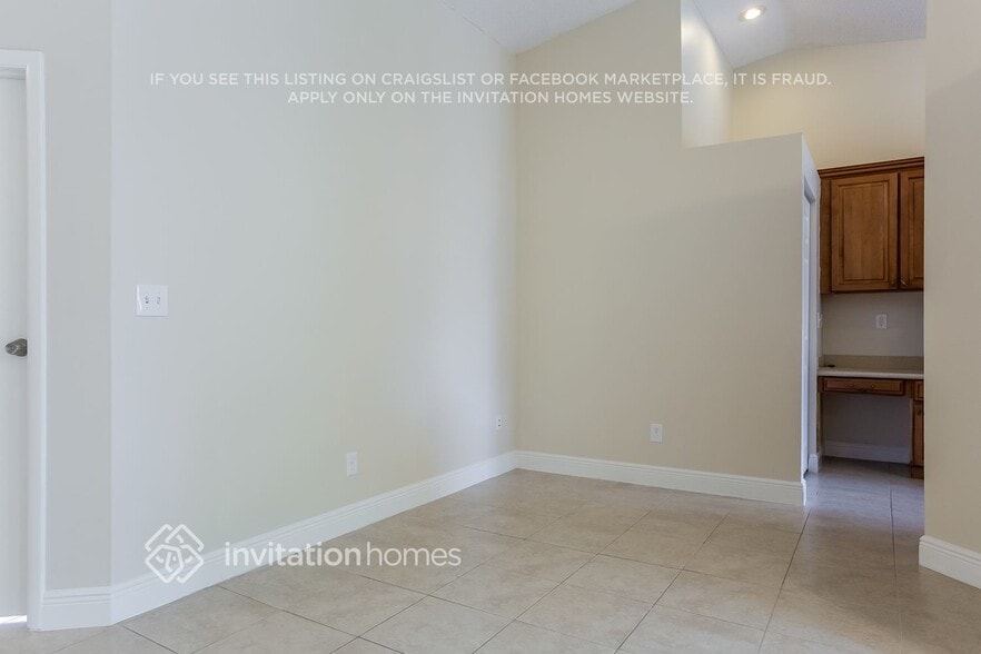 Building Photo - 125 Sherwood Dr