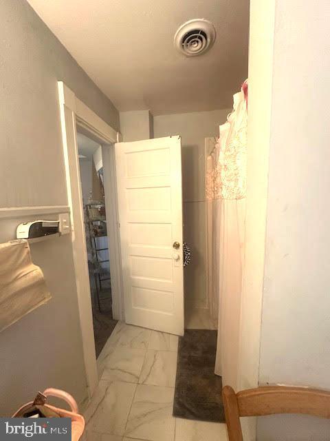 Building Photo - 803 Wolfe St