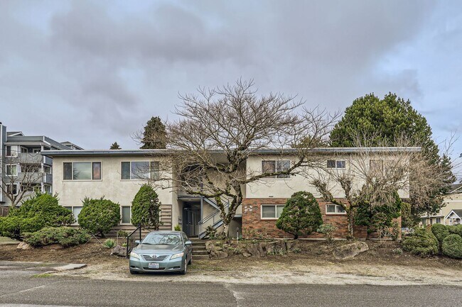 Interior Photo - Shangri-La Apartments