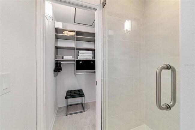 Building Photo - 4400 NW 74th Terrace