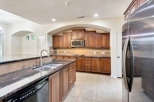 Building Photo - 31 Middle Gate Pl