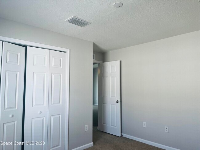 Building Photo - 4017 Meander Pl