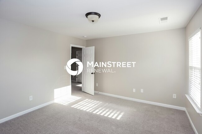 Building Photo - 4204 Houldsworth Dr