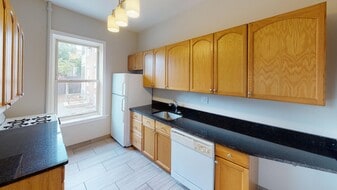 Building Photo - 57 Gainsborough St