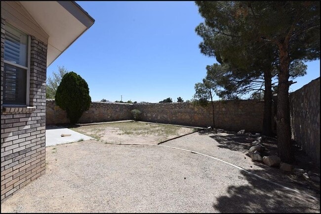 Building Photo - 11466 Napolske Ct