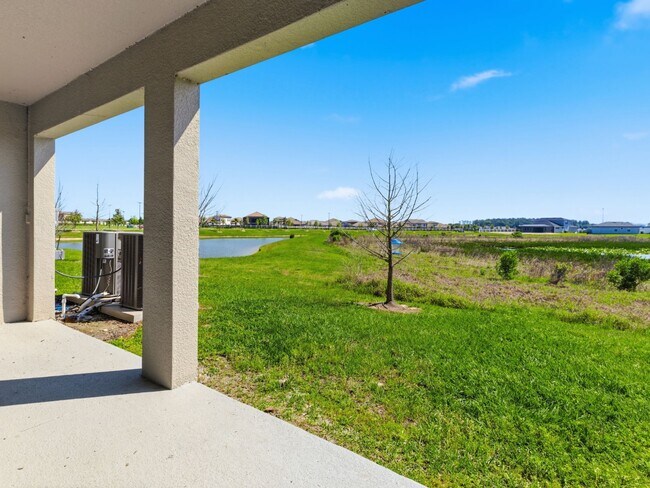 Building Photo - Practically brand-new 3 BR/2.5 BA/1 Car Garage Townhome in Mirada