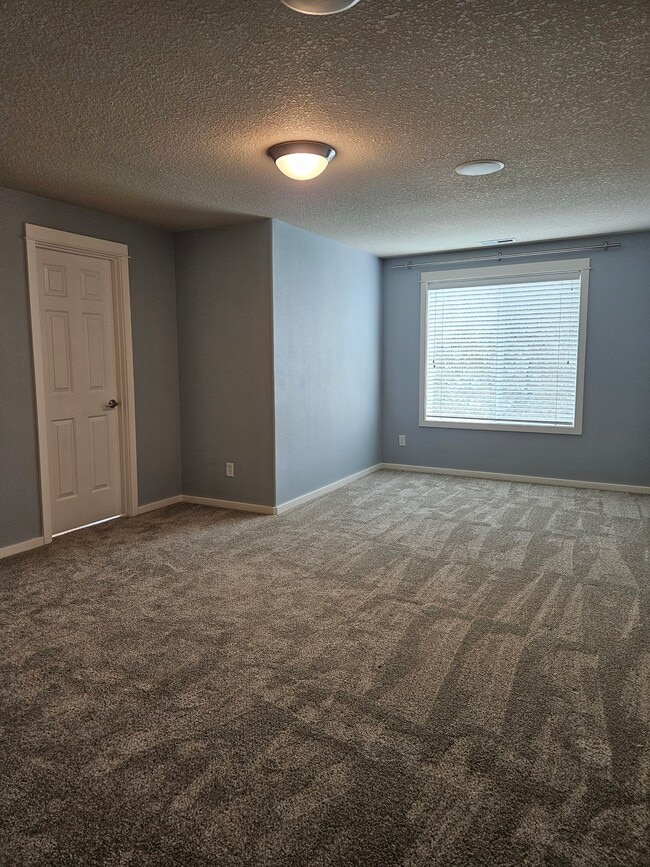 Building Photo - 14883 SE Marci Way